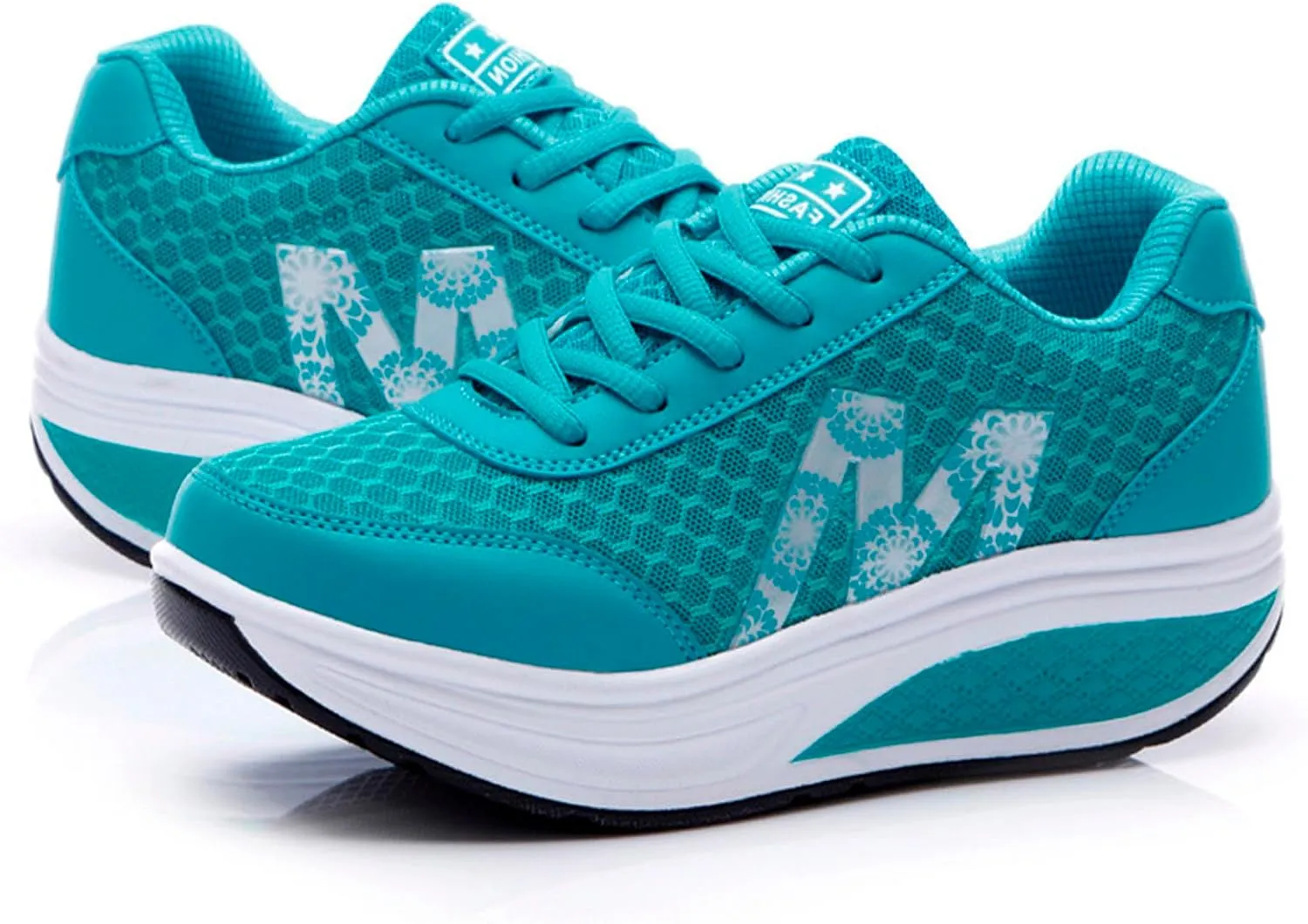 Flying Weaving Sneakers Women 2023 Fall and Winter New Korean Fashion Round Head Lace Up Casual Shoes Thick Bottom Running Shoes Women Walking