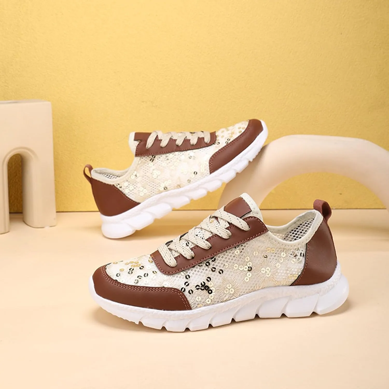 Flying Weaving Sneakers Women New Korean Fashion Round Head Lace Up Casual Shoes Thick Bottom Running Shoes Womens Shoes Water