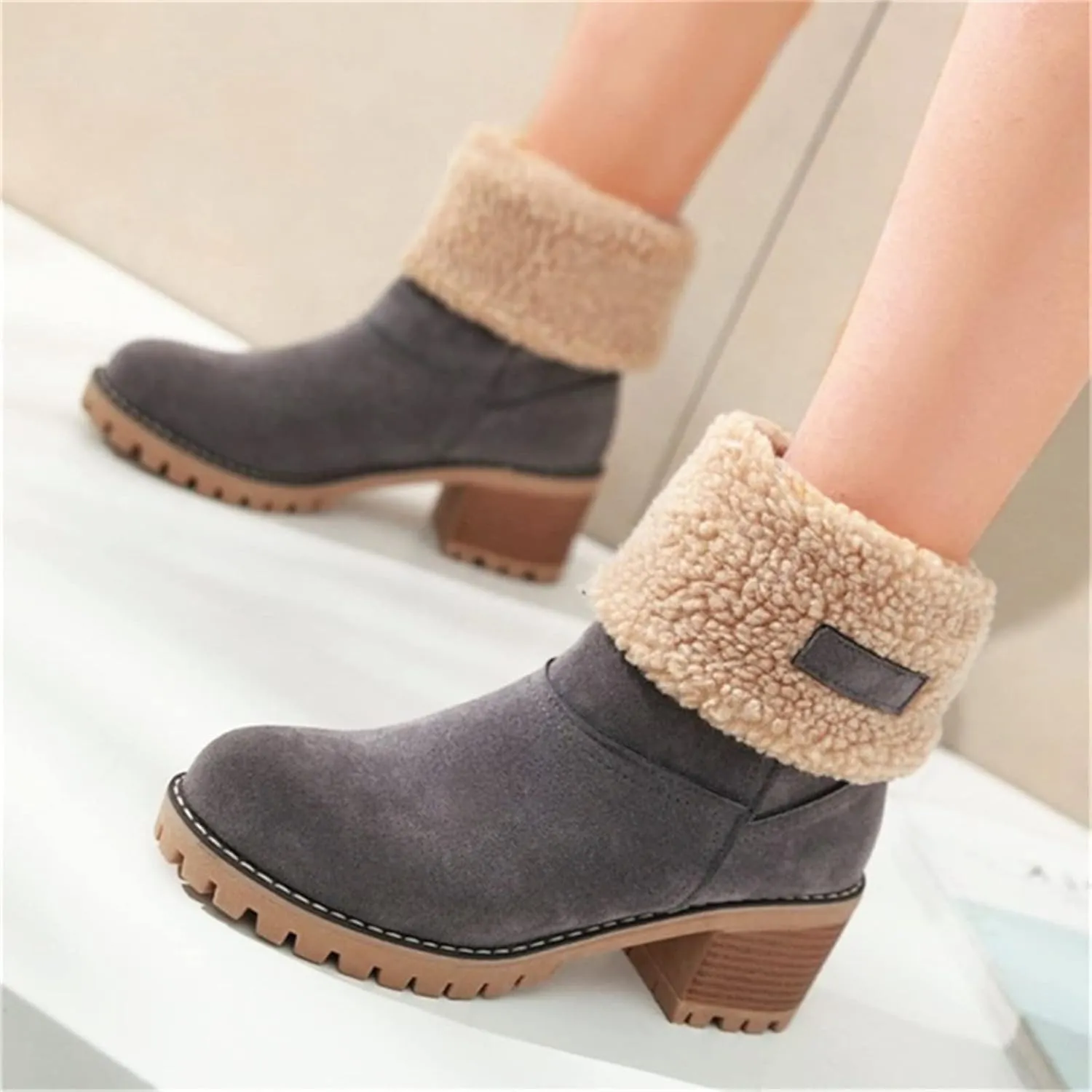 Ladmiple Winter Boots For Women Tall Mid Calf Snow Boots Warm Comfortable Outdoor Fur Lined Thickening Walking Shoes