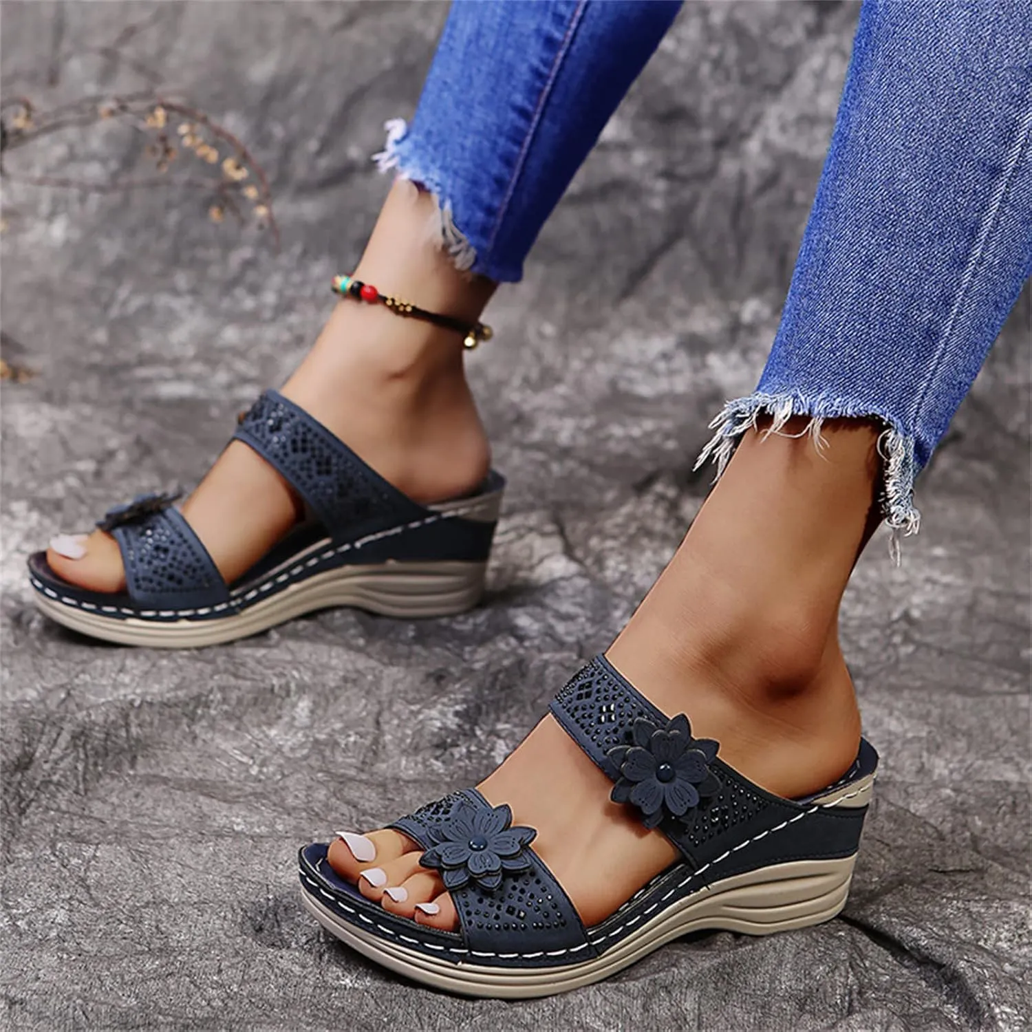Ladmiple Womens Sandals Comfortable Causal Summer Wedge Flip Flops Arch Support Beach Roman Open Toe Orthopedic Sandal