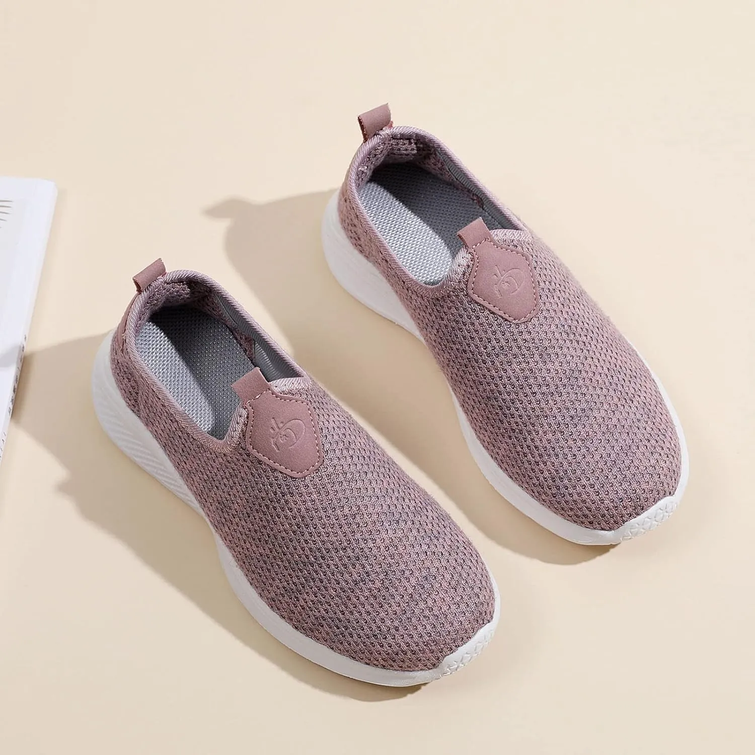 Men's Casual Dress Sneakers Womens White Sneakers with Arch Support White Shoes for Men Wide Toe Box Trendy Casual Platform Loafers for Women Mens Sneakers