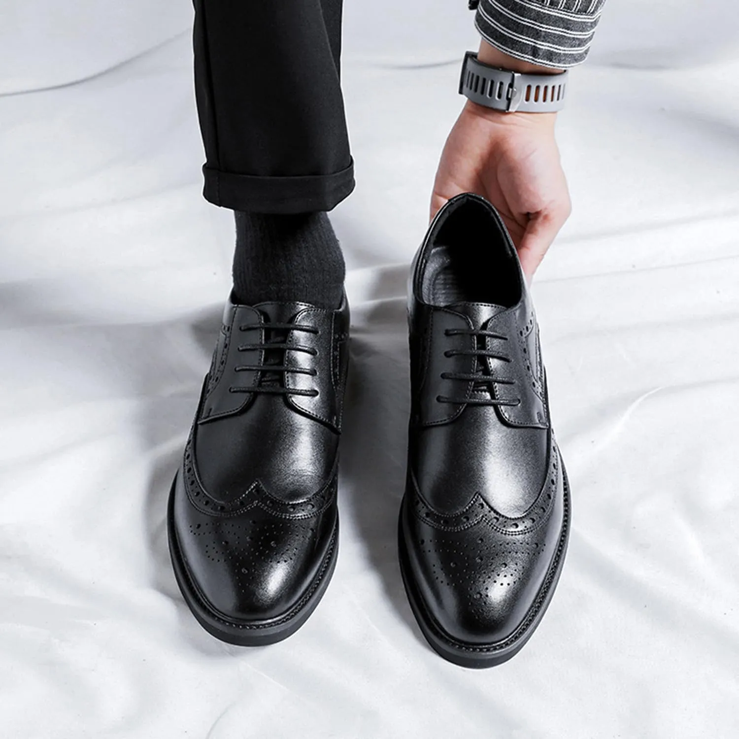 Men's Dress Shoes Formal Business Brogue Derbys Classic Lace Up Comfortable Wingtip Oxford Shoes