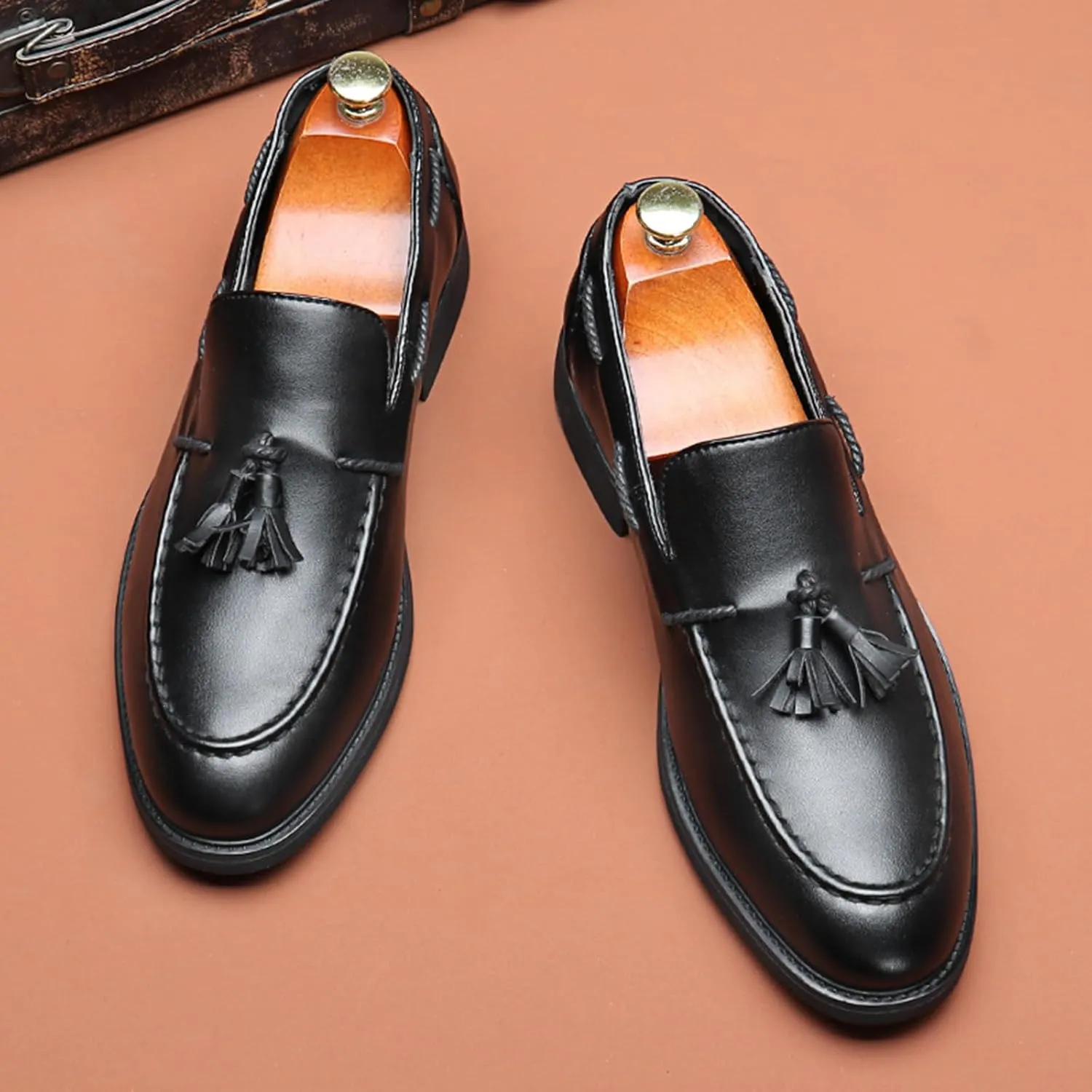 Men's Loafers Classic Slip-on Tassel Penny Loafers for Men Business Casual Dress Loafers