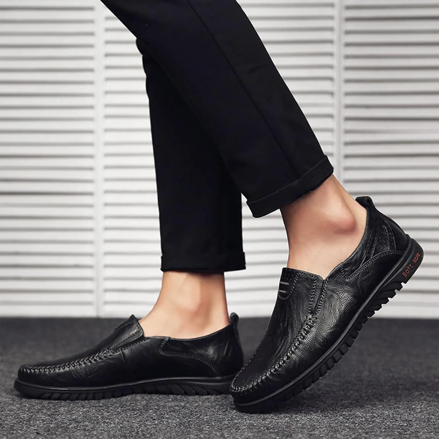Mens Slip on Leather Shoes Non Slip Flat Walking Leather Shoes Comfortable Daily Work Loafers with Soft Sole Mens Supple Business Office Casual Shoe Durable Footwear for Men