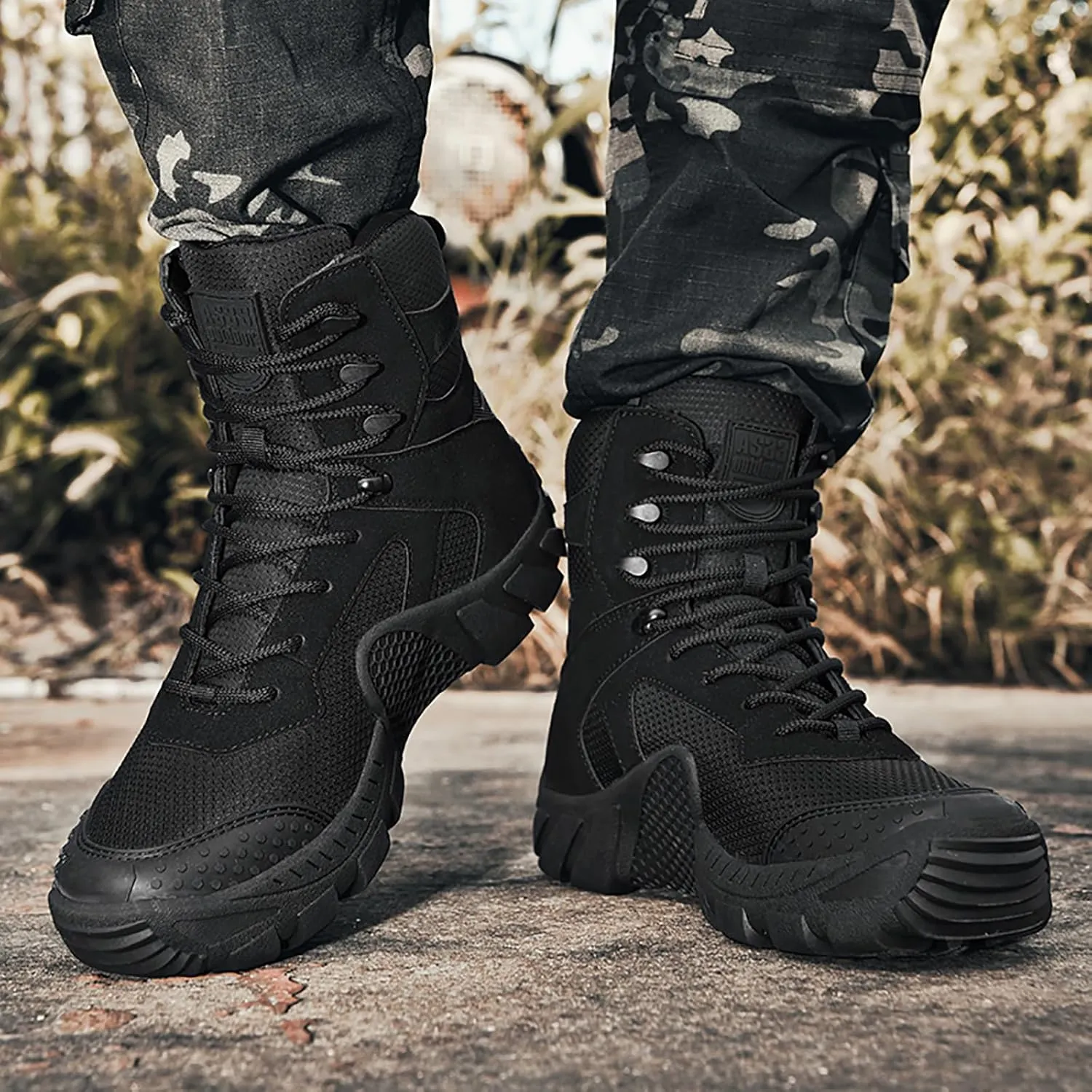 Men's Waterproof Military Tactical Boots Comfort Durable Leather Lace-Up Non-Slip Platform Hiking Boots Outdoor Motorcycle Combat Boots