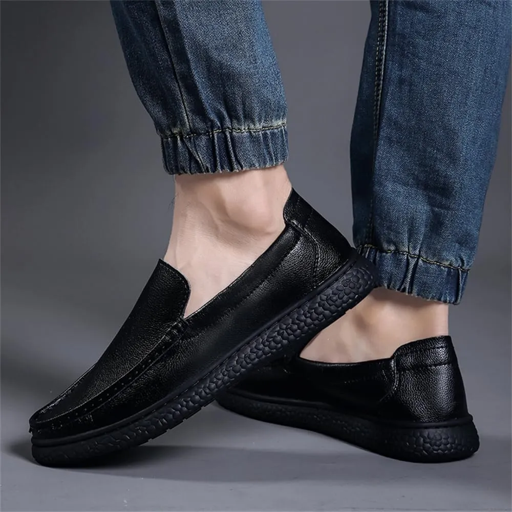 New Men's Handmade Slip on Genuine Leather Loafers Soft Breathable Driving Shoes Men's Leather Sneakers