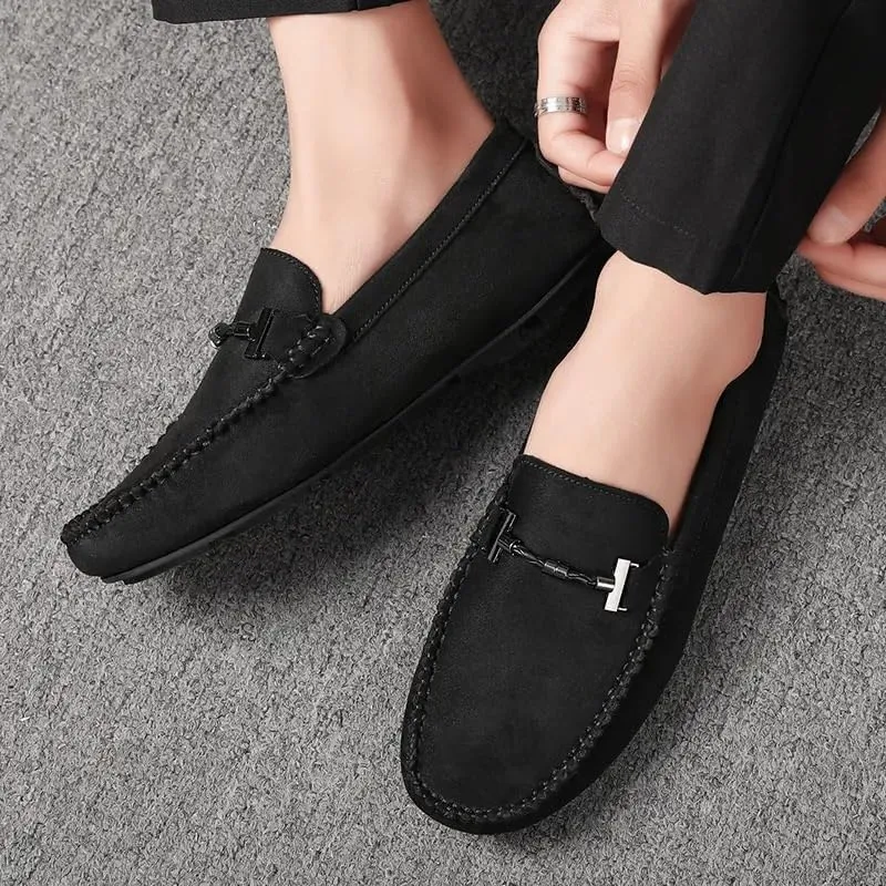 New Mens Loafers Shoe Suede Vamp Round Toe Driving Shoes Lightweight Comfortable Flat Heel Classic Slip-on