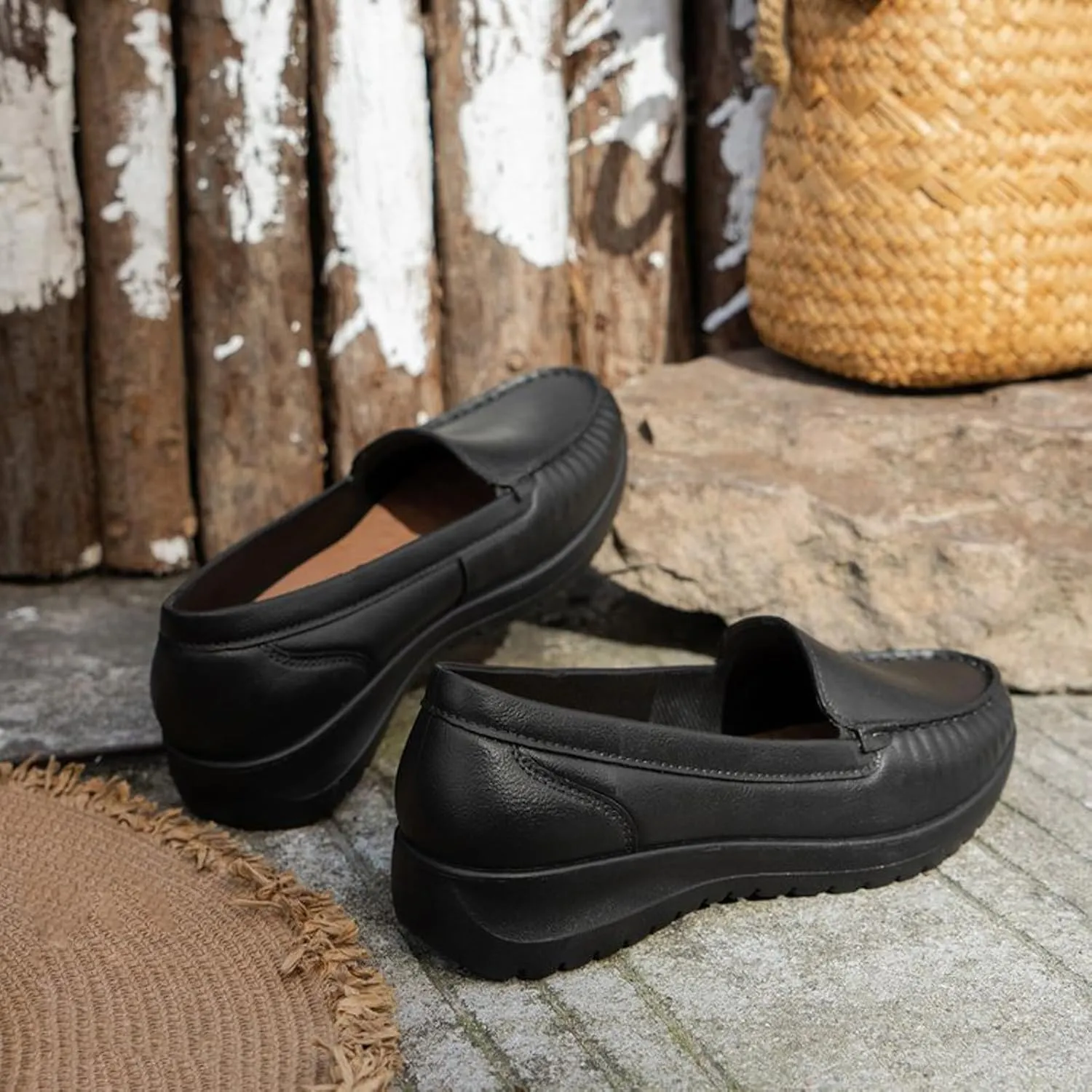 Orthopedic Slip-On Loafers for Women Soft Thick Sole Comfortable Dress Shoes Flat Leather Shoes Business Shoes