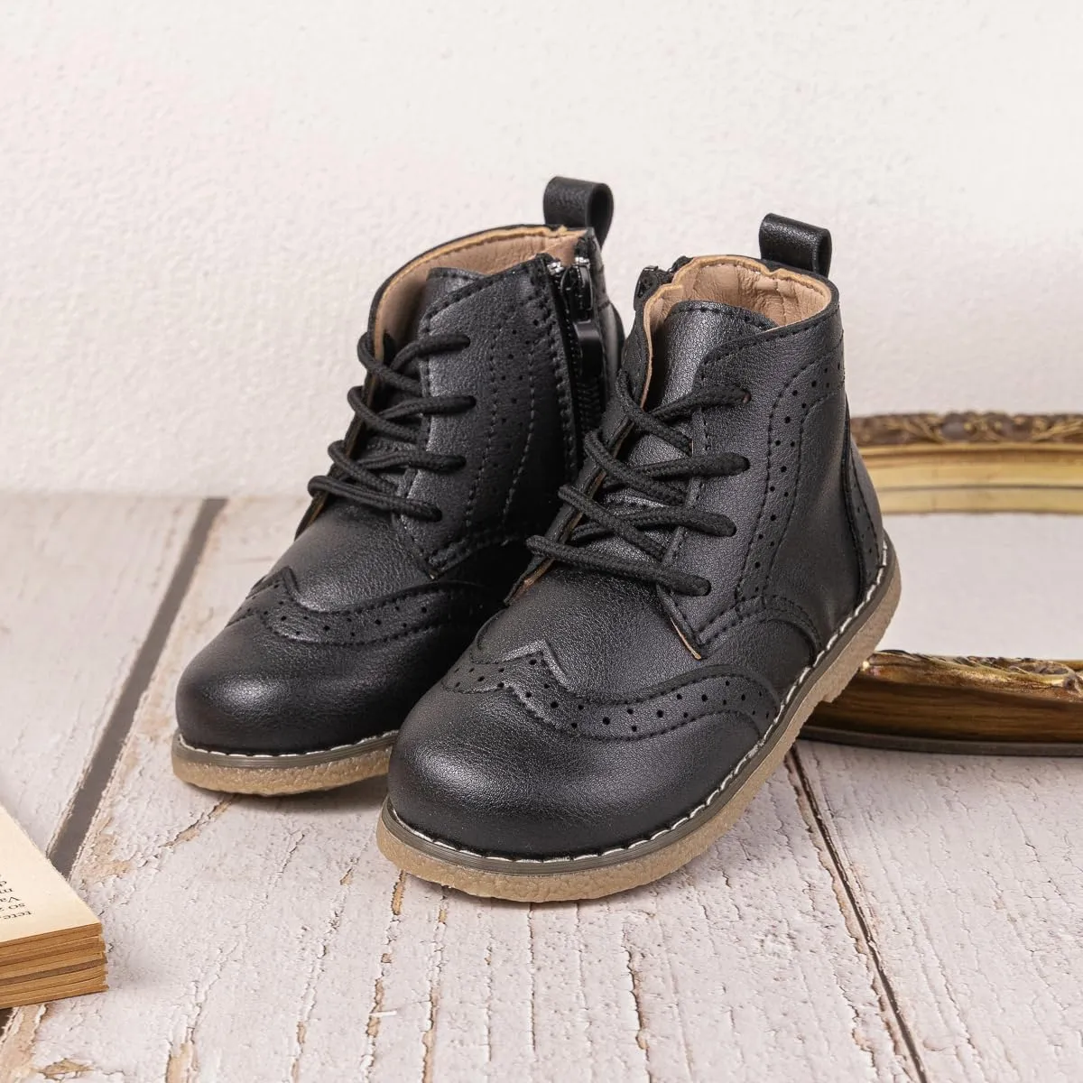 Sawimlgy Toddler Boys Girls Classic Hiking Boots PU Leather Outdoor Four Seasons Ankle Sneaker High Top Durable Rubber Sole Casual Shoes