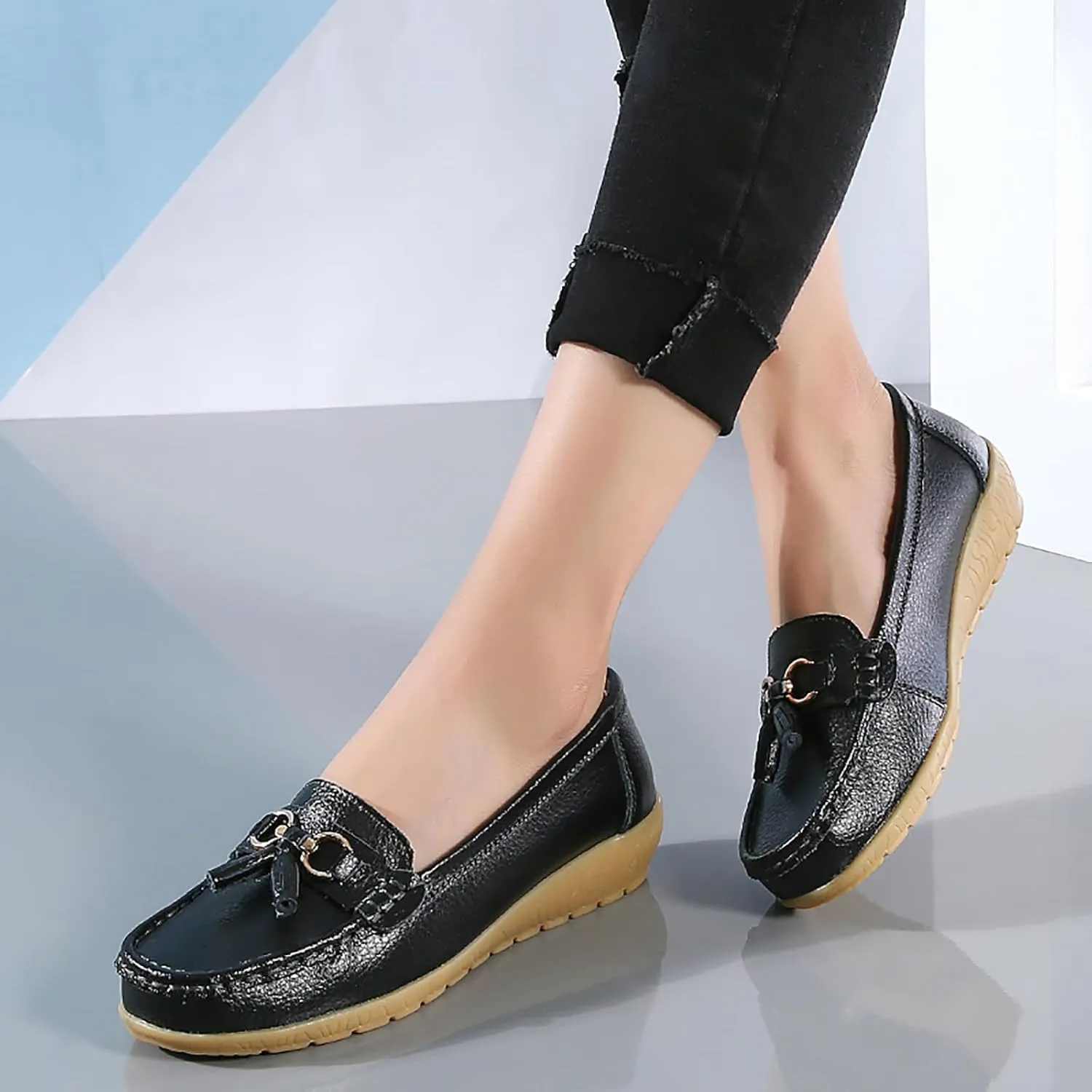 Solaud Women's Comfort Loafers Slope Heeled Moccasins Leather Loafer Casual Round Toe Soft Leather Wedge Pumps Breathable Slip On Walking Office Lightweight Shoes