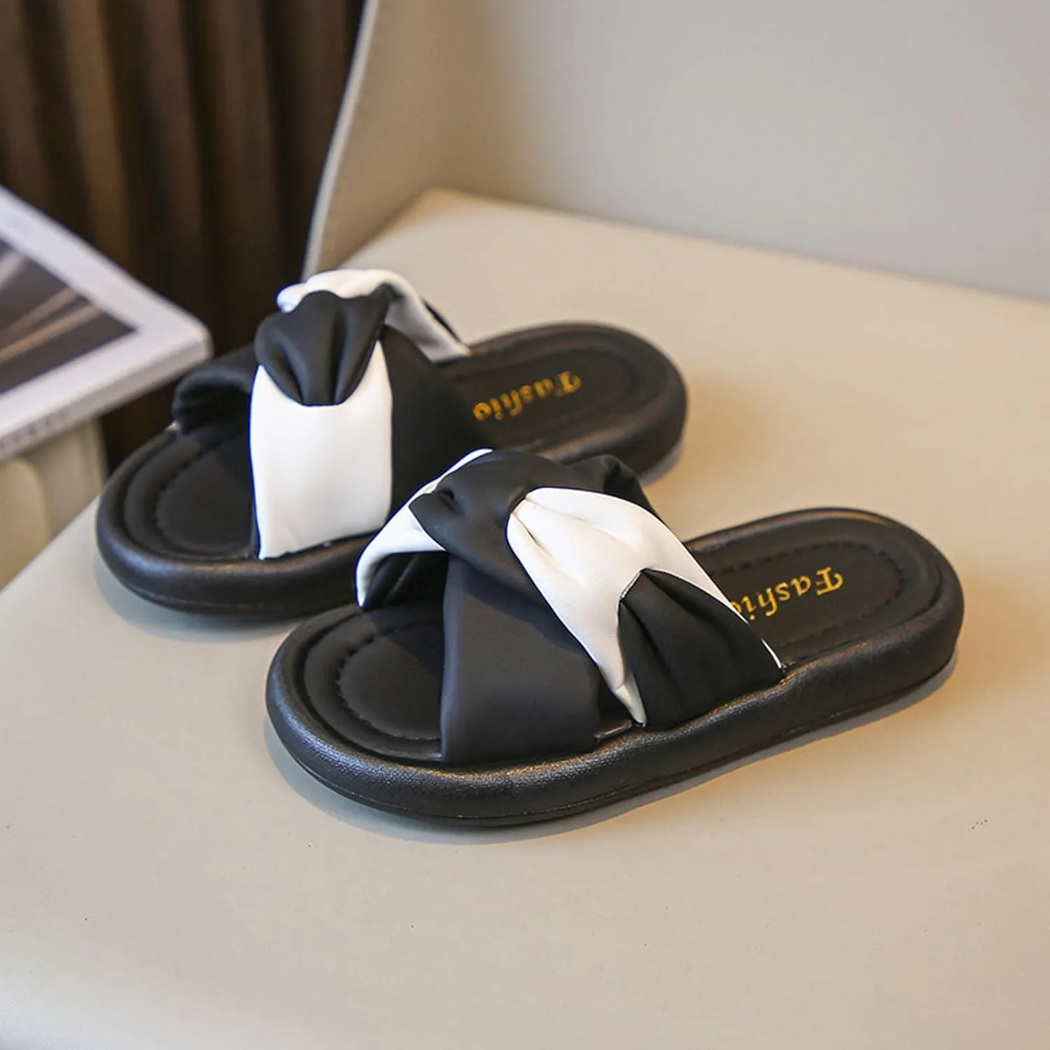 Toddler Flops Toddler Pillow Slippers Shower Bathroom Comfort Non Slip Thick Sole Slippers Casual Beach Flip Flop