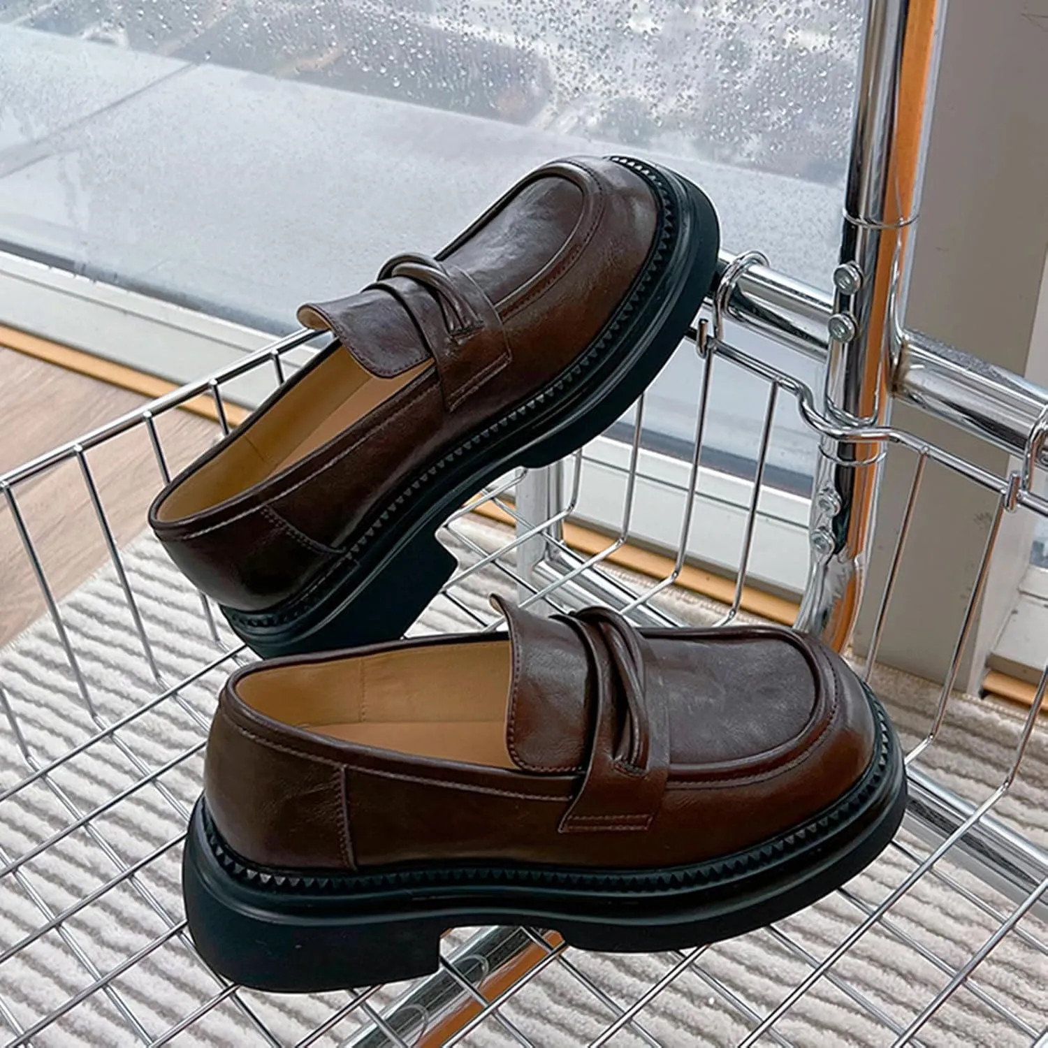 Women's Chunky Heel Slip-On Loafers: Retro Classic Platform Round Toe Business Fashion Single Shoes for Commuting and Small Leather Shoes,Brown-39