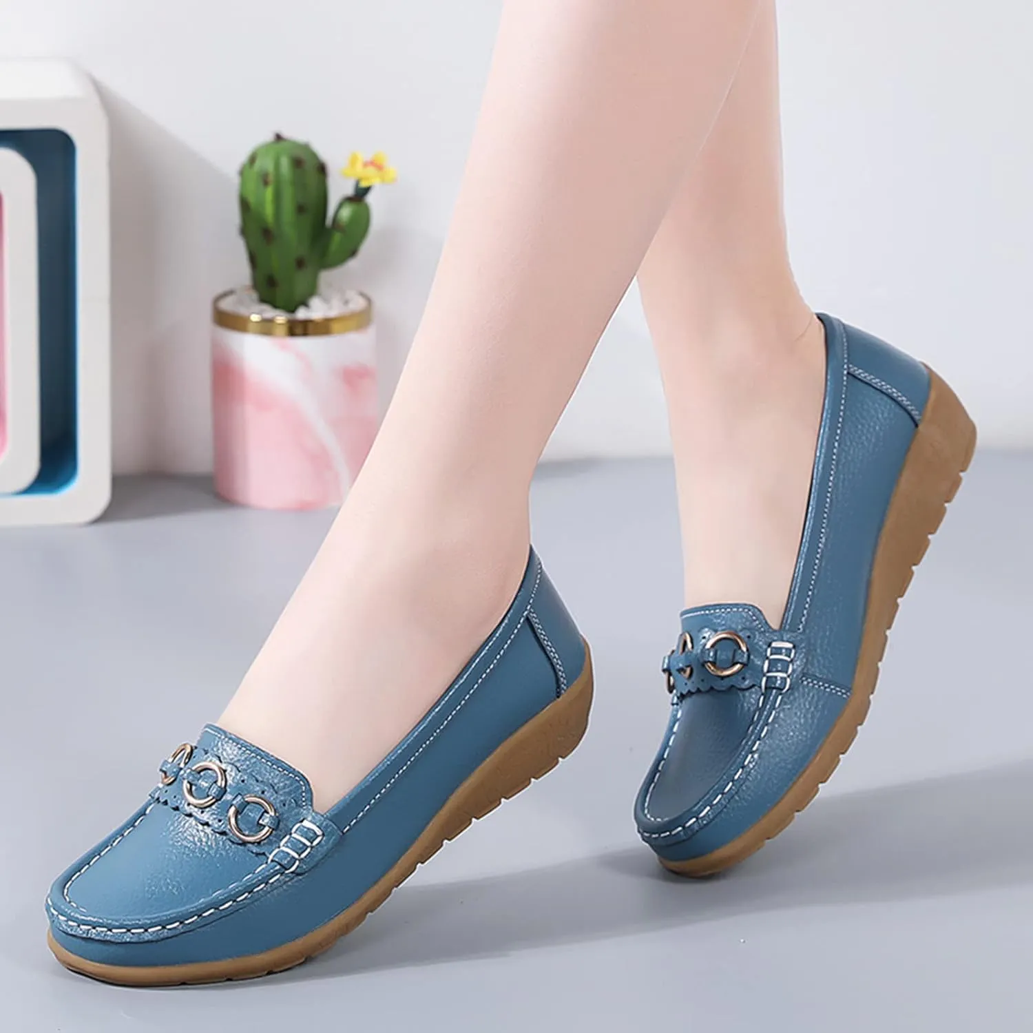 Womens Loafers Comfortable Dressy Leather Penny Loafers Slip On Walking Shoes Soft Driving Loafers Orthopedic Shoes